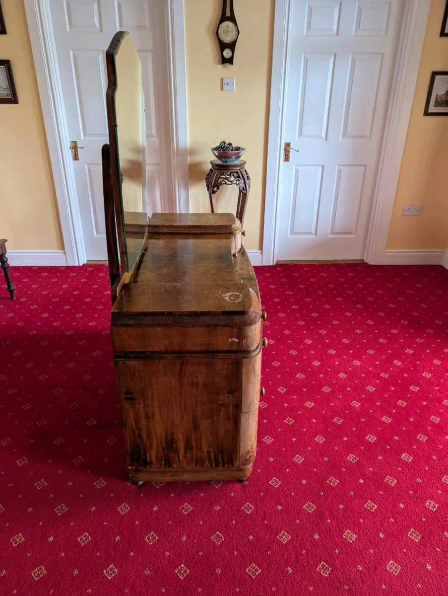 Art deco walnut wardrobe and dresser - Image 3