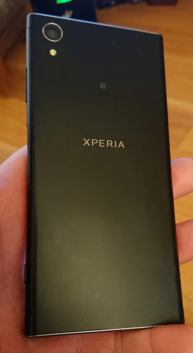 Sony  xperia - Image 2