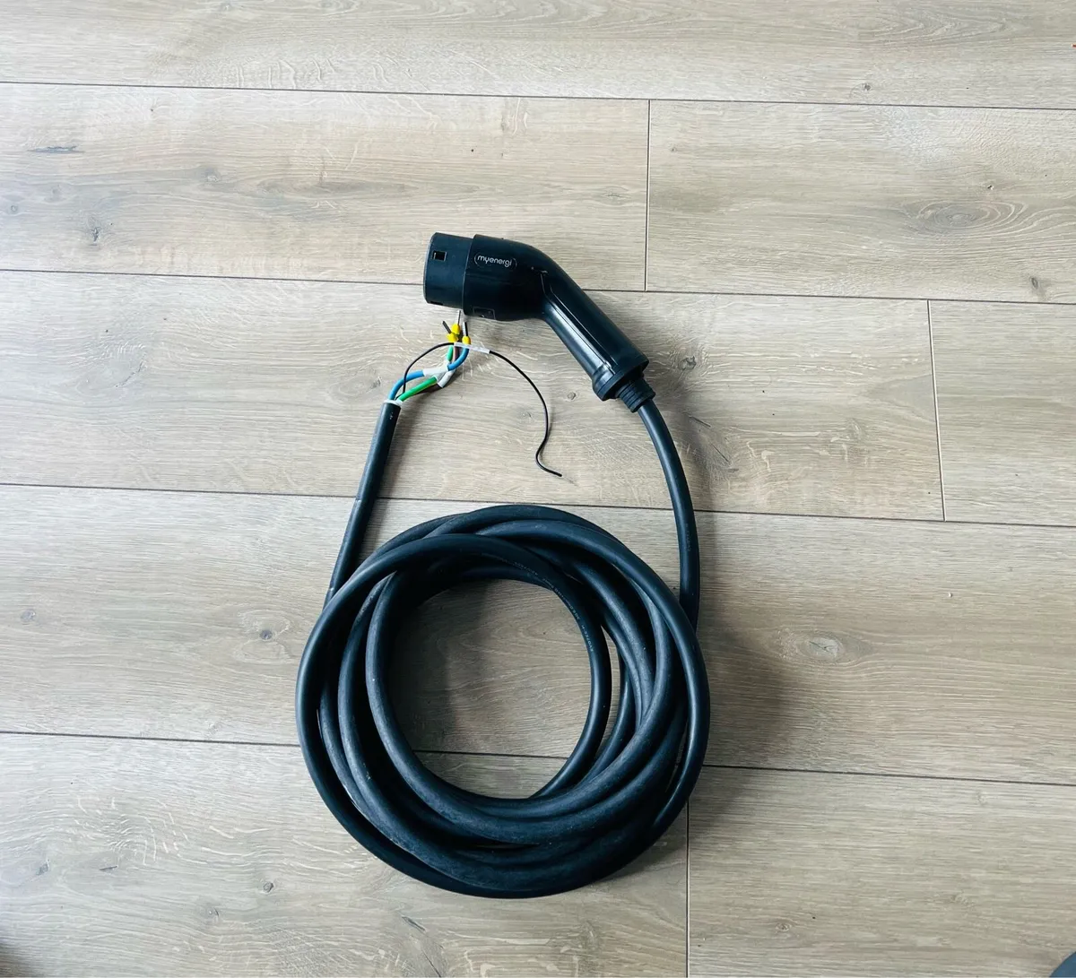 Zappi type 2 tethered charging cable original - Image 4