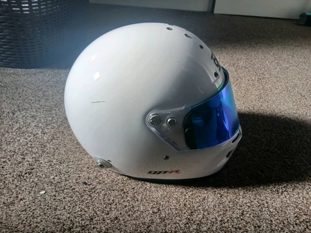 Omp GP-R helmet - Image 3