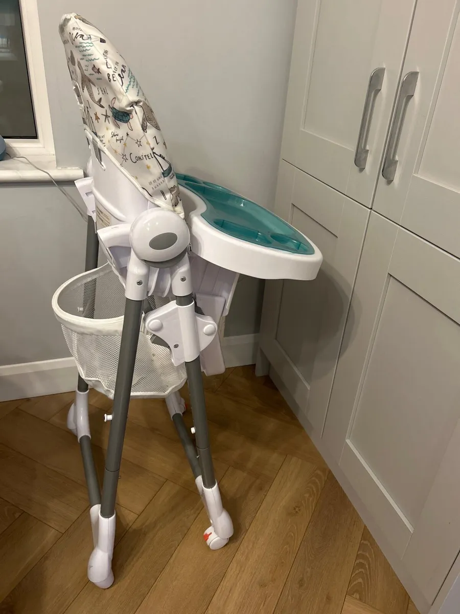 High chair - Image 2