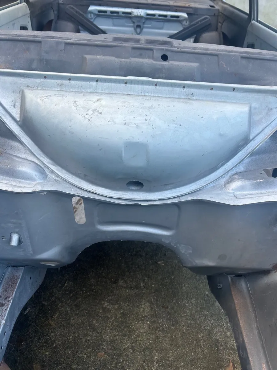 Ford Popular 1976 - Image 2