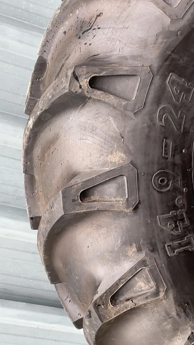 Genuine Fiat / New Holland Rims - Image 3