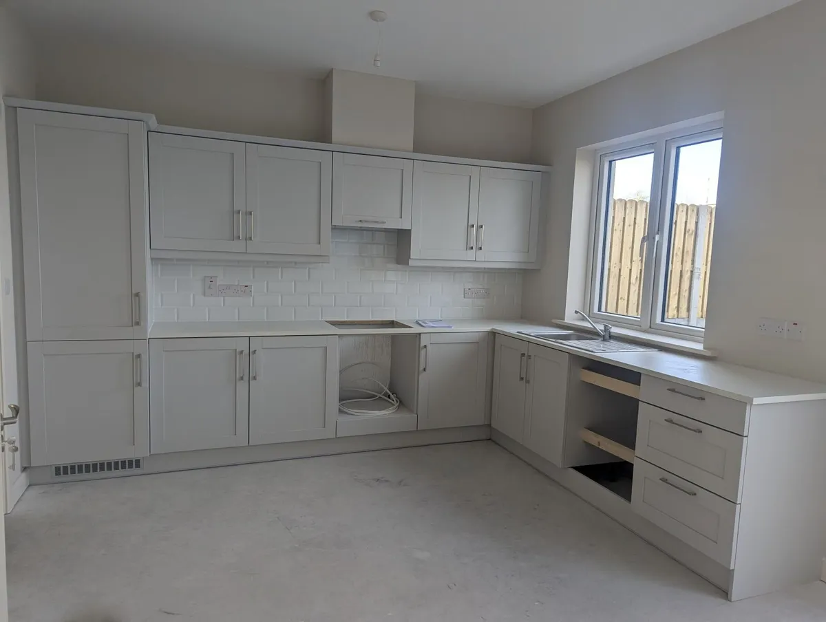 Brand new kitchen unit - Image 1