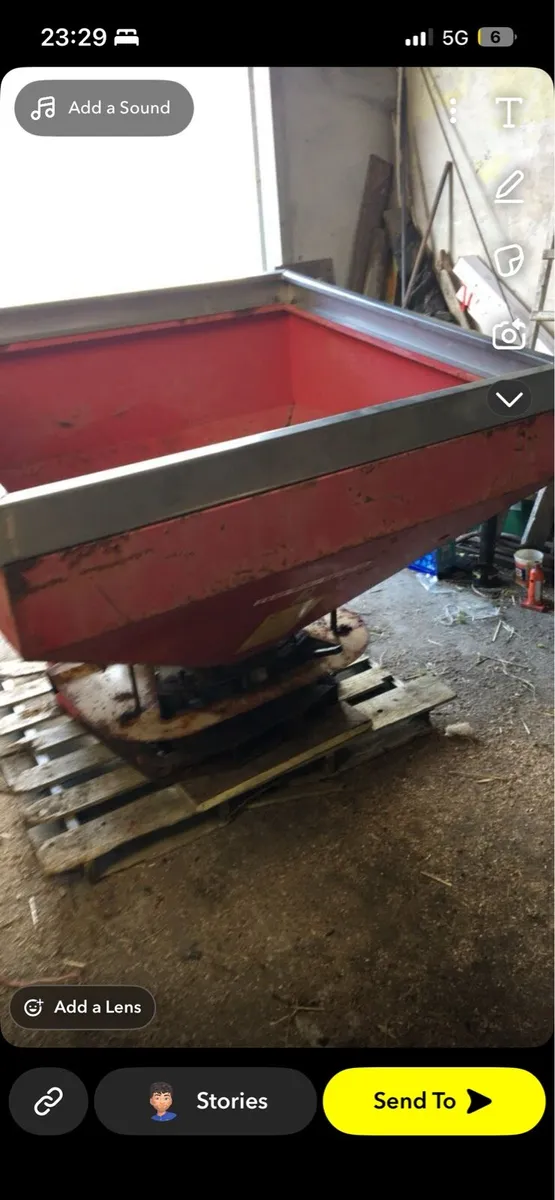 Fertiliser shaker - Image 2