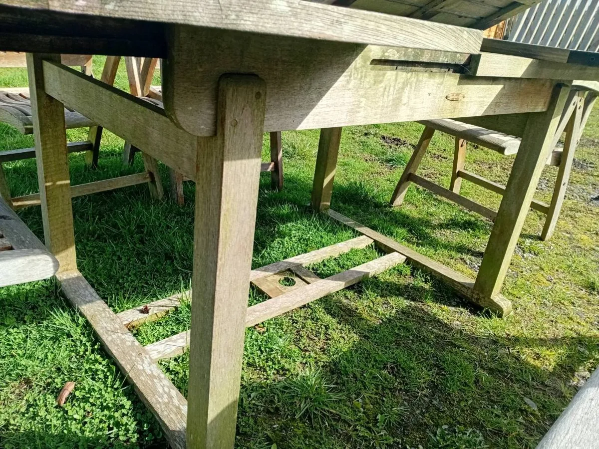 silver teak garden set with hidden extension leaf - Image 4