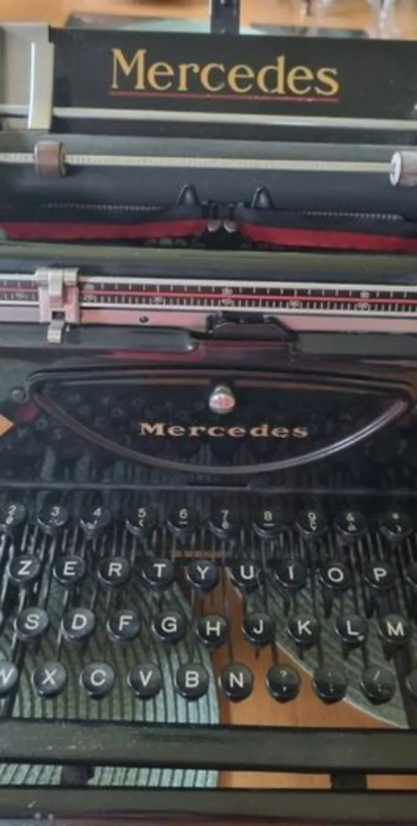 Vintage Typewriter Mercedes Model 8 Silent 38 ! - Image 4