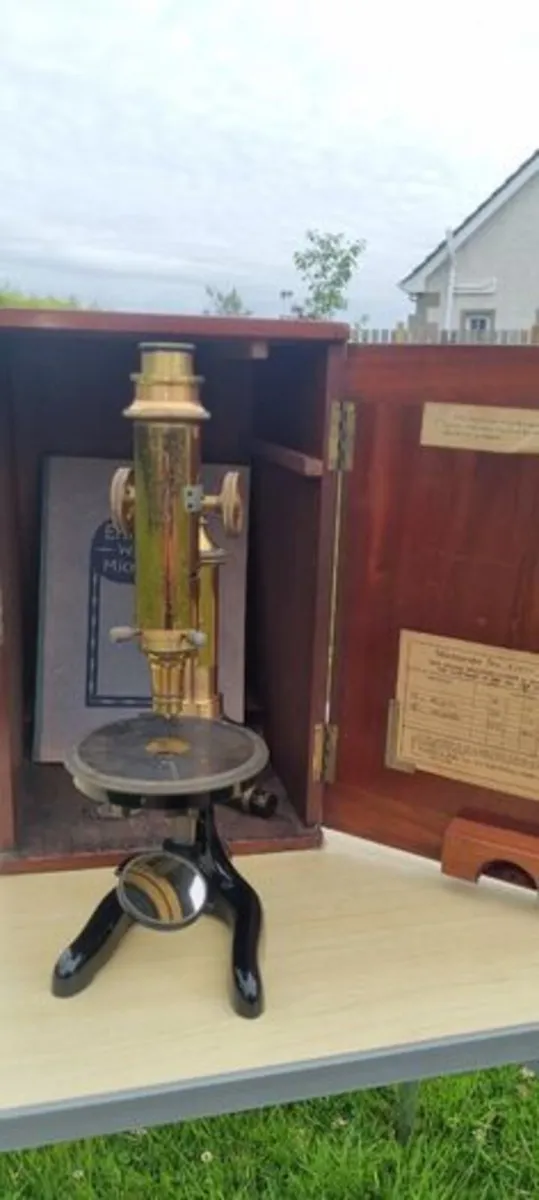 Vintage Leitz Wetzlar Brass Microscrope - Image 2