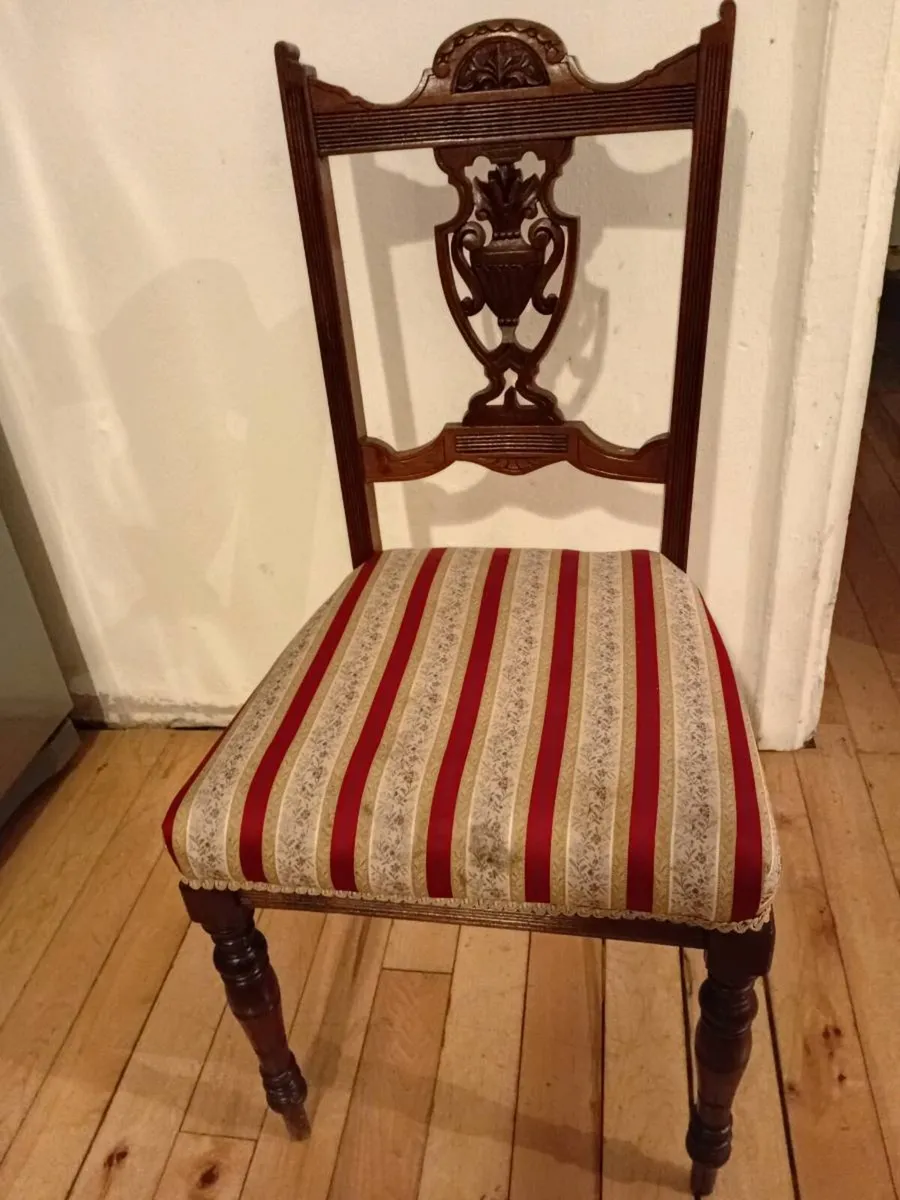 antique  mahogany hand carved hall chair - Image 4
