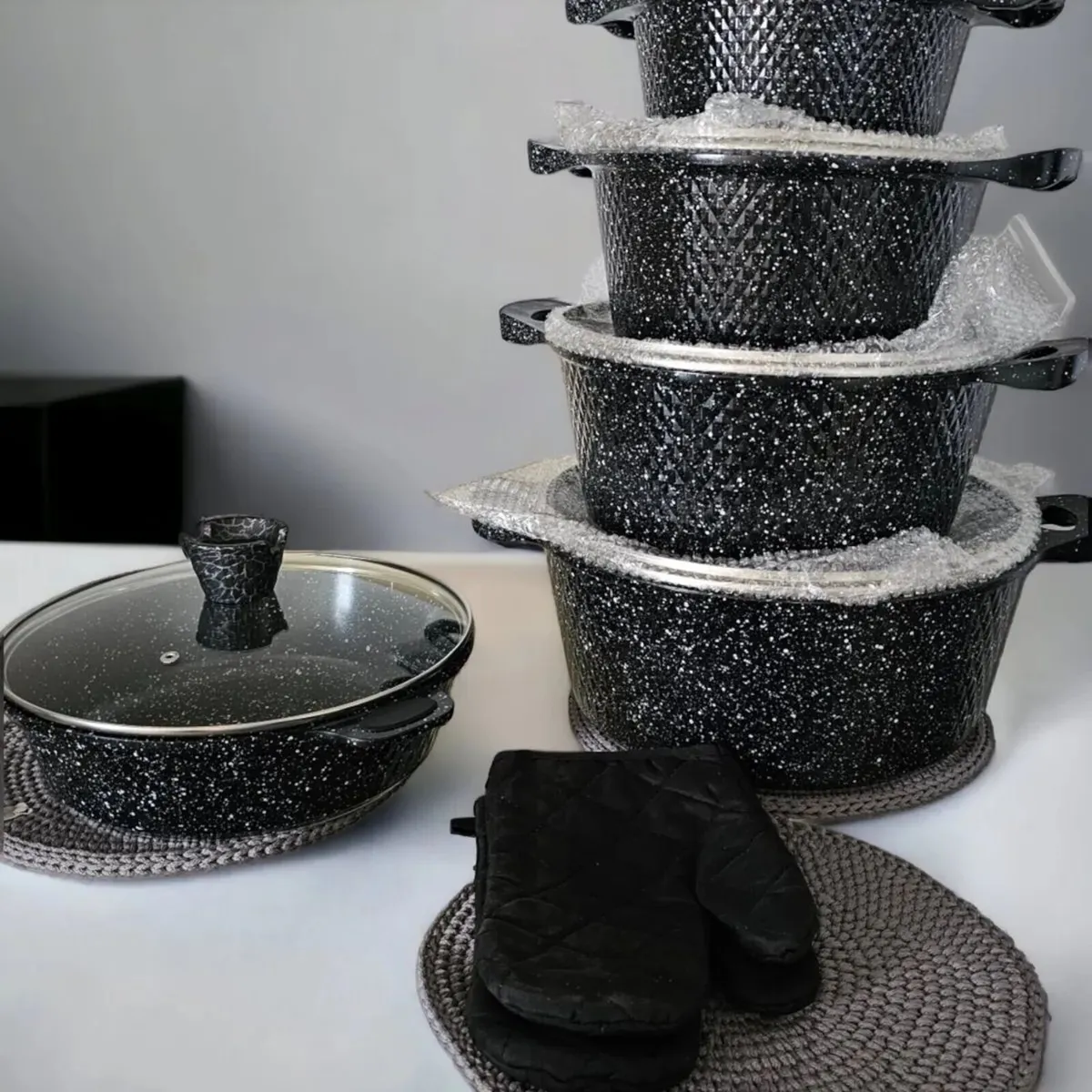 Cookware pot set marble - Image 1