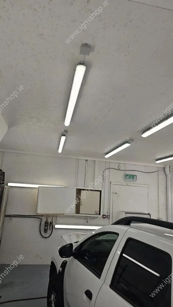 5 ft foot LED Lights Fluorescent Batten brand new - Image 1