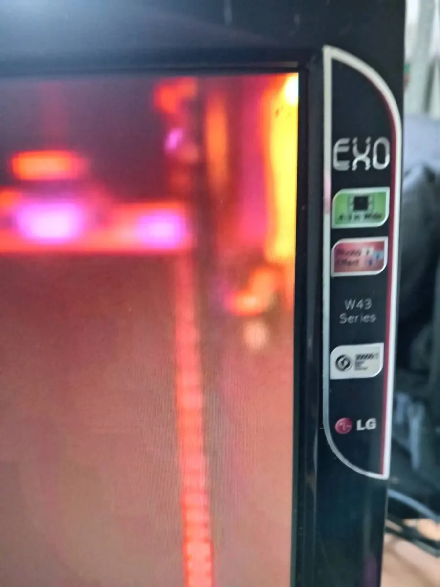 Monitors/TV Usage Choice LG and Samsung - Image 3