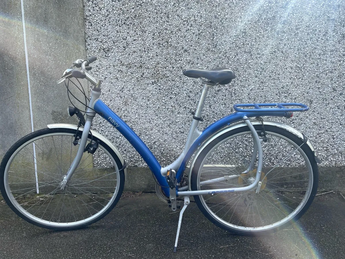 Lapierre ladies bike (sit and go) - Image 1