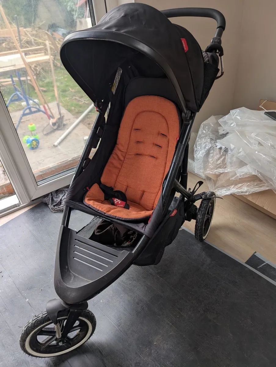 Phil & Teds Buggy + Double Kit + Carrycot B - Image 1