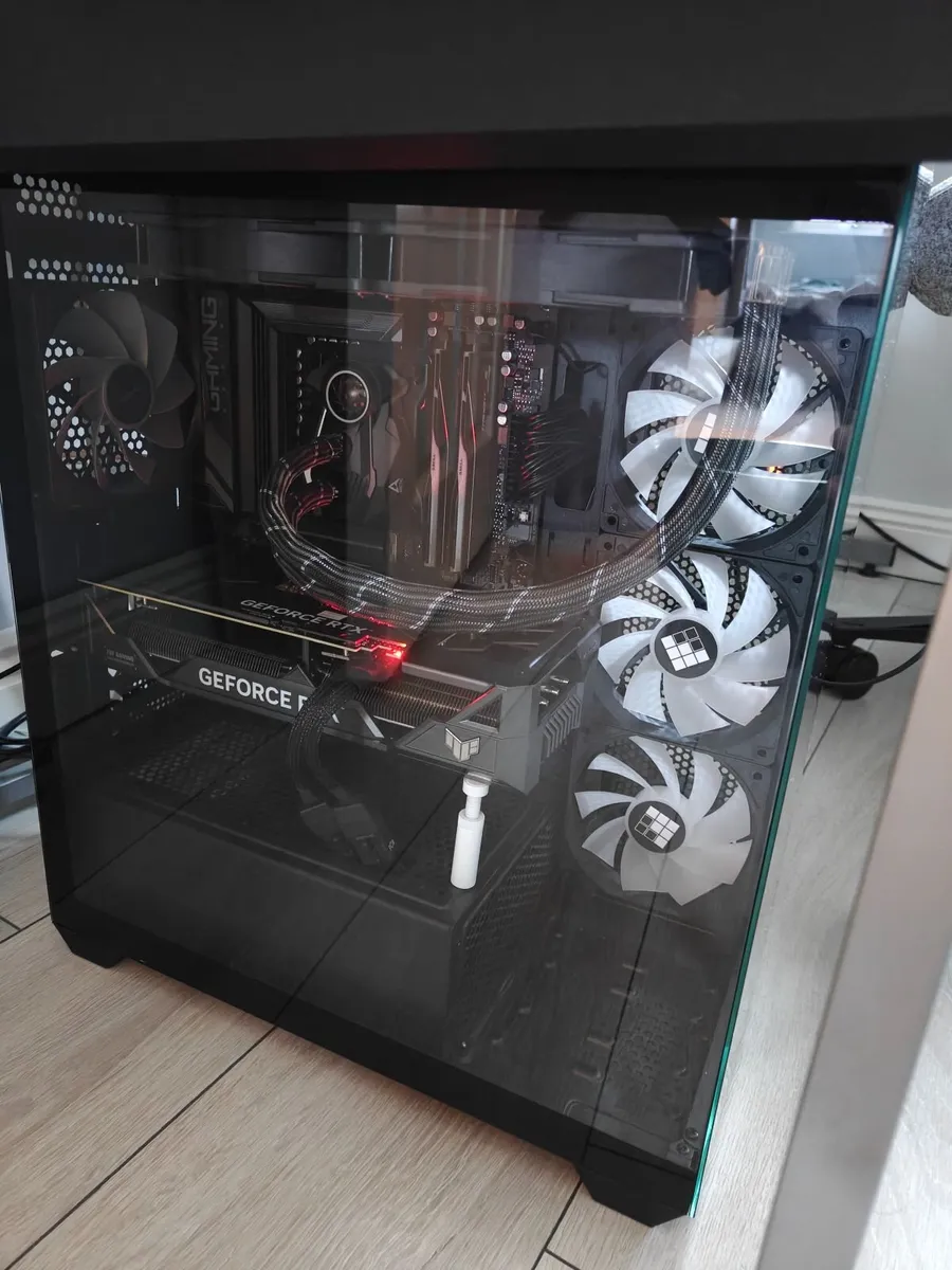 Gaming PC - AMD Ryzen 9 7950X3D / RTX 4070 SUPER - Image 3