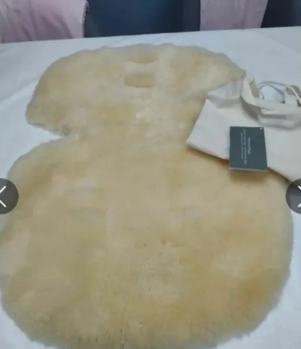 Mamas and Papas New Sheep skin Single buggy liner - Image 1