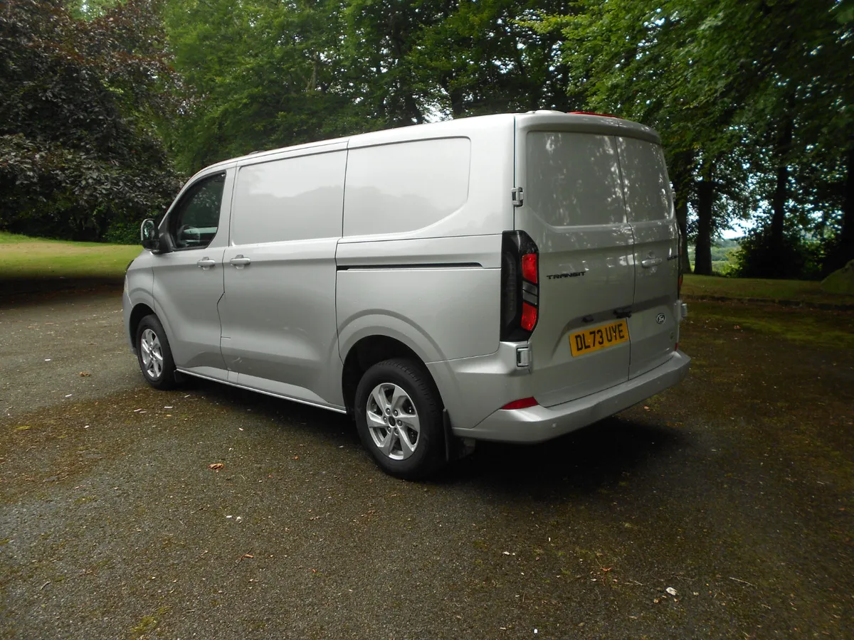 Ford Transit Custom 2023 - Image 4