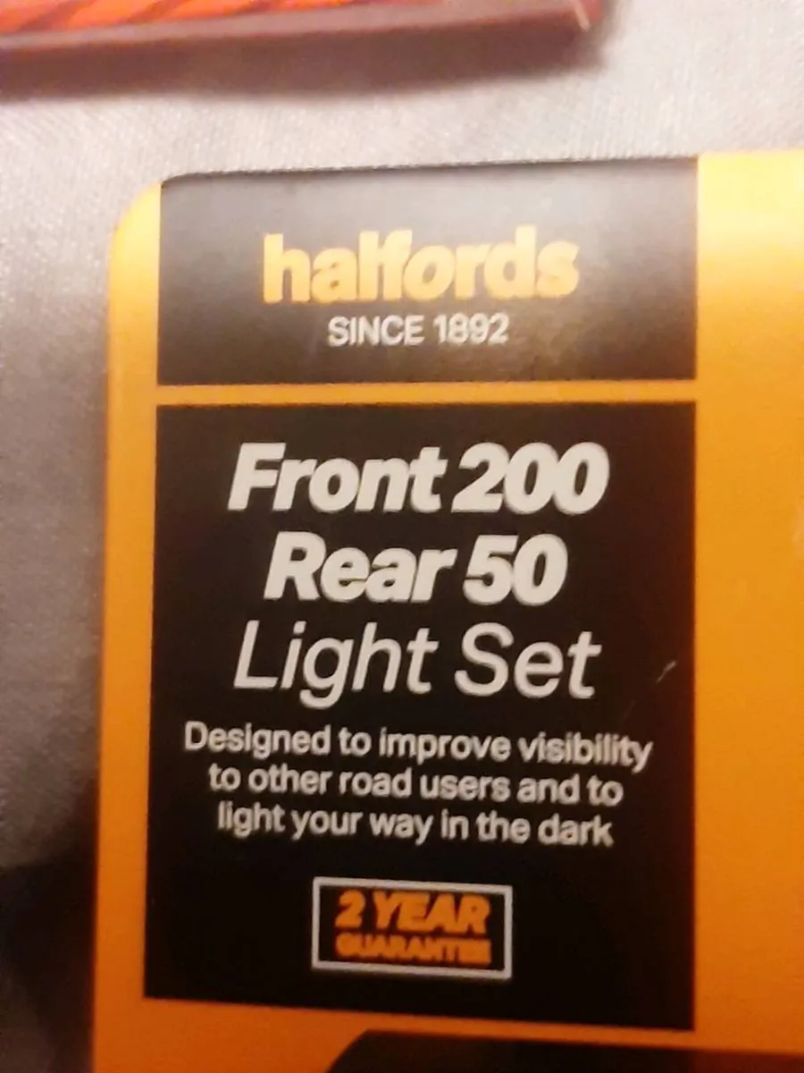 Bike lights front and rear new - Image 2