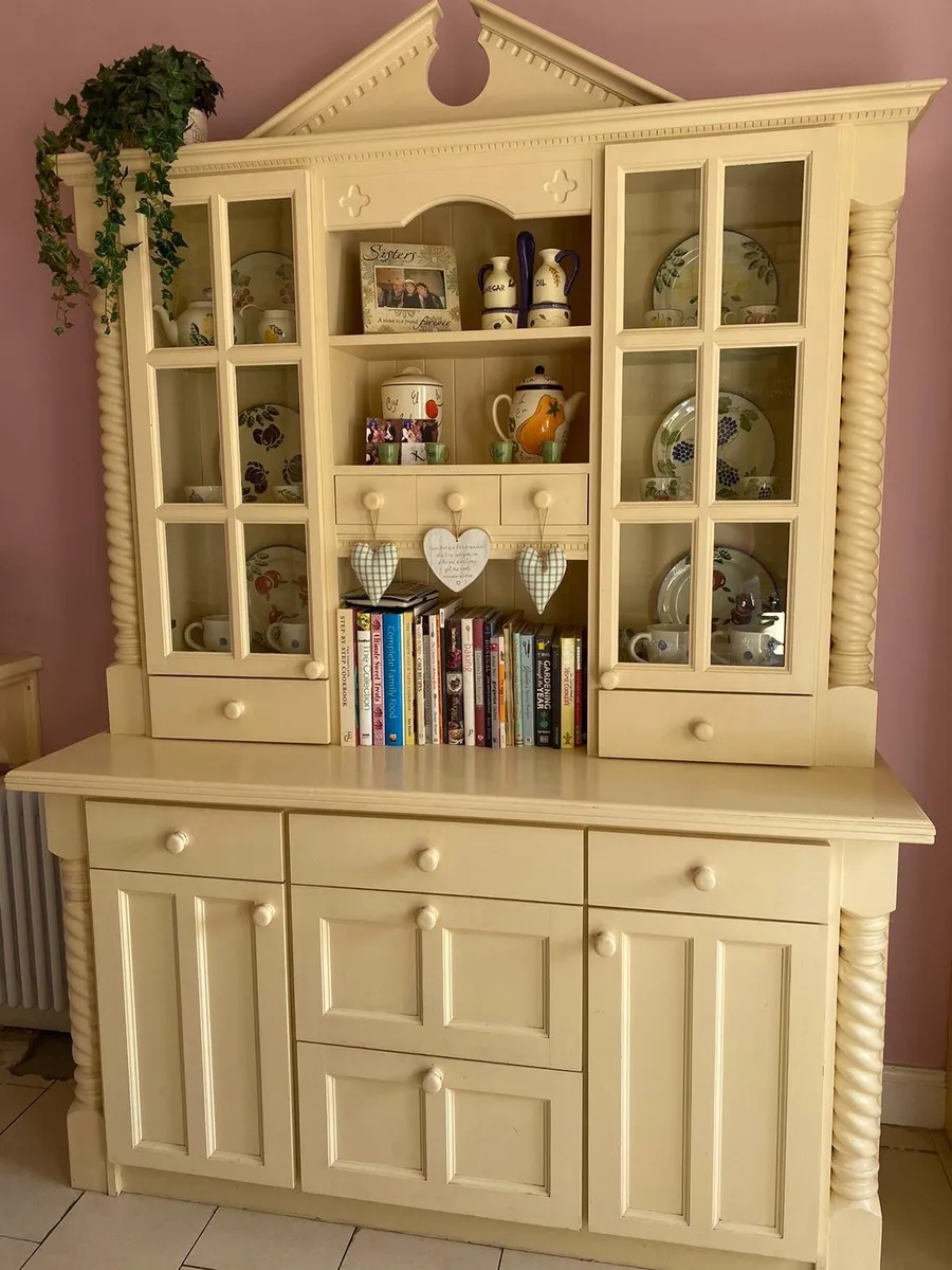 Kitchen dresser - Image 2