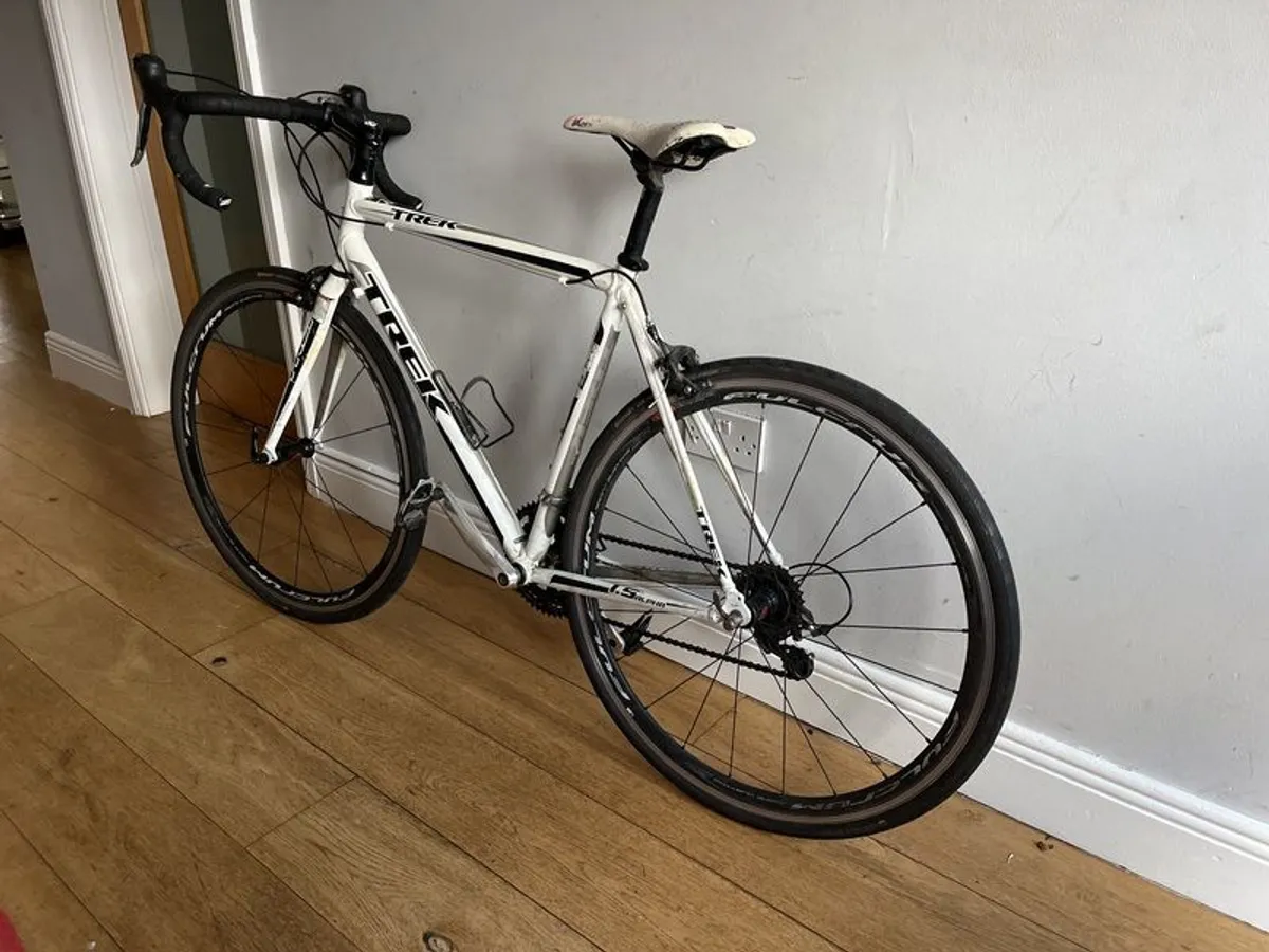 Trek 1.5 Aluminium 57cm racer - Image 1