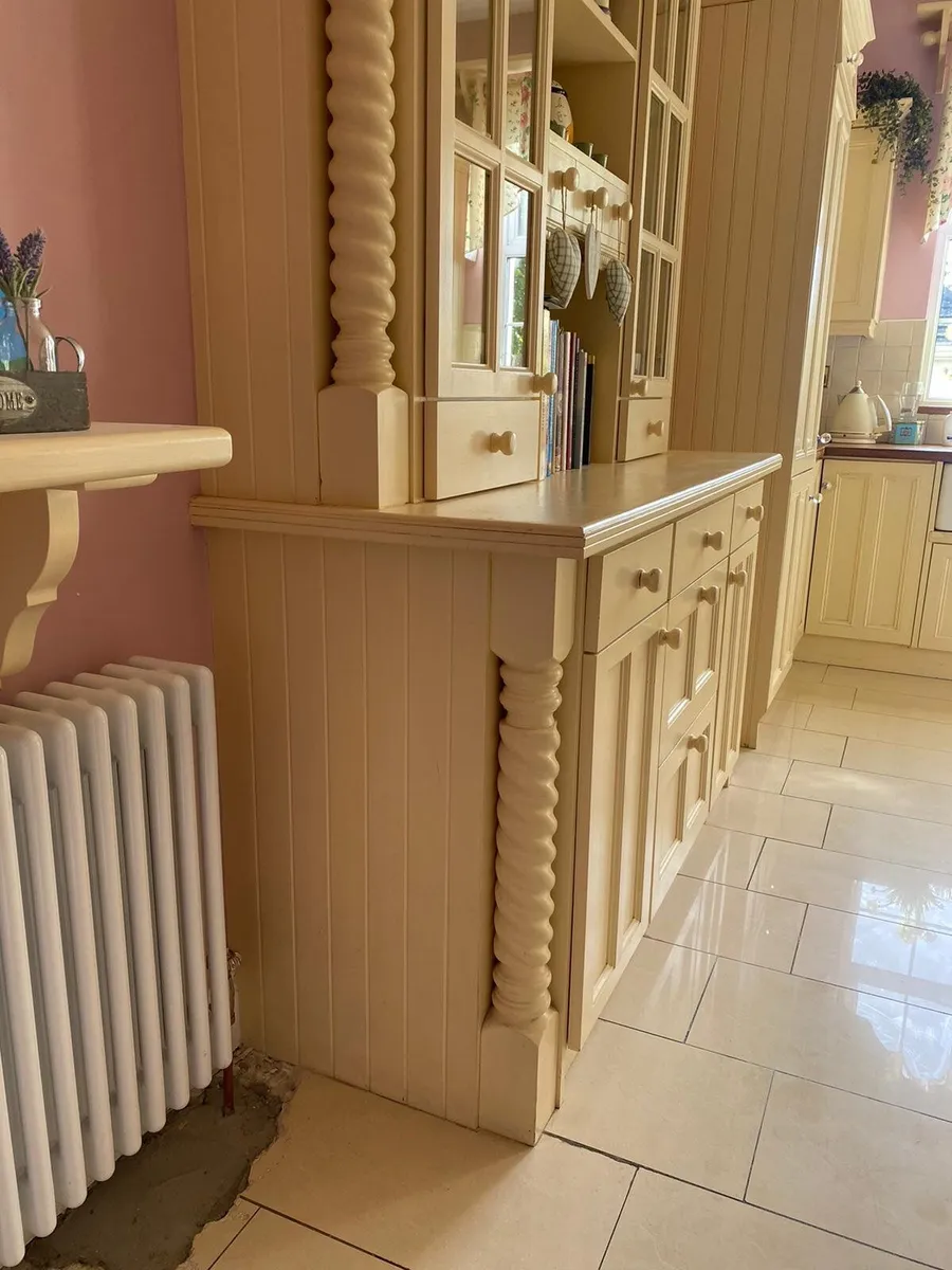 Kitchen dresser - Image 3