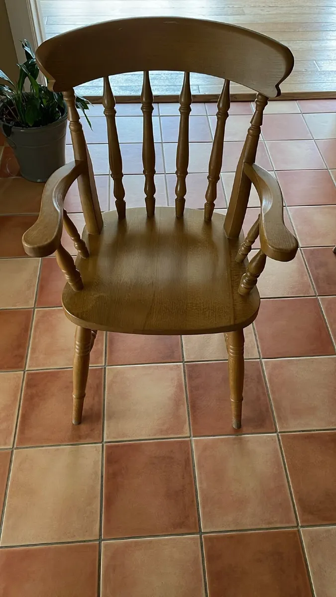 Kitchen Table and Chairs (8) - Image 3