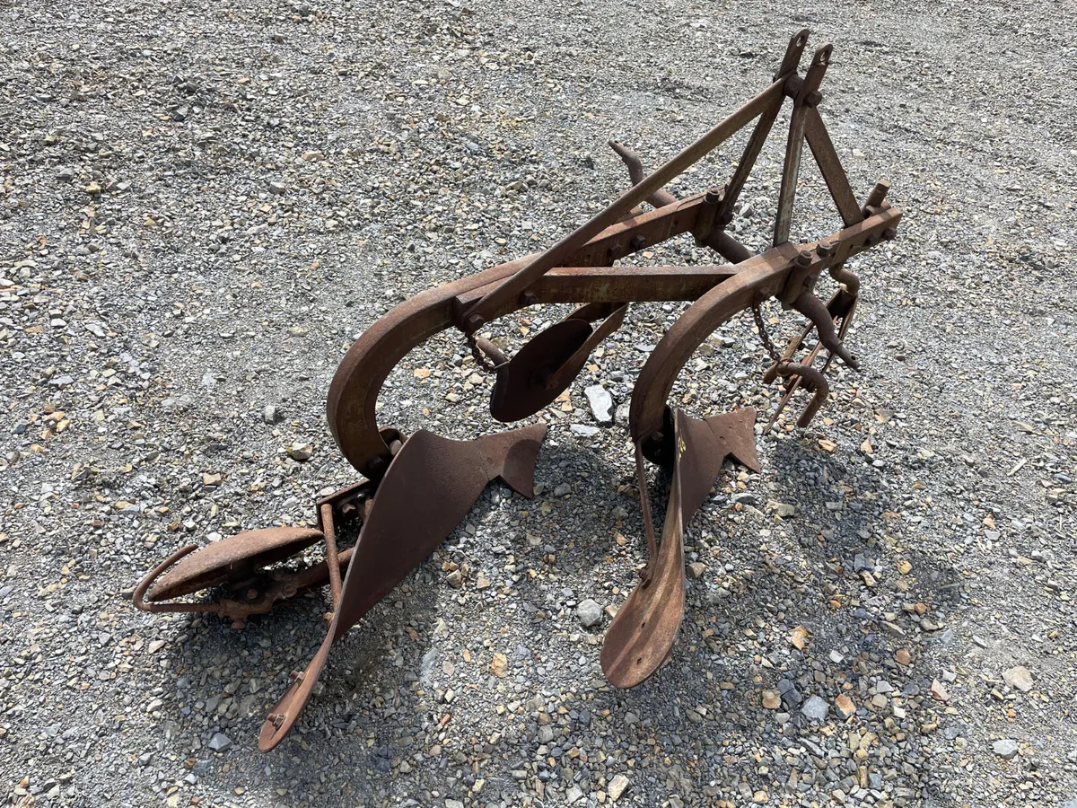 Ferguson 2 Furrow Plough - Image 4