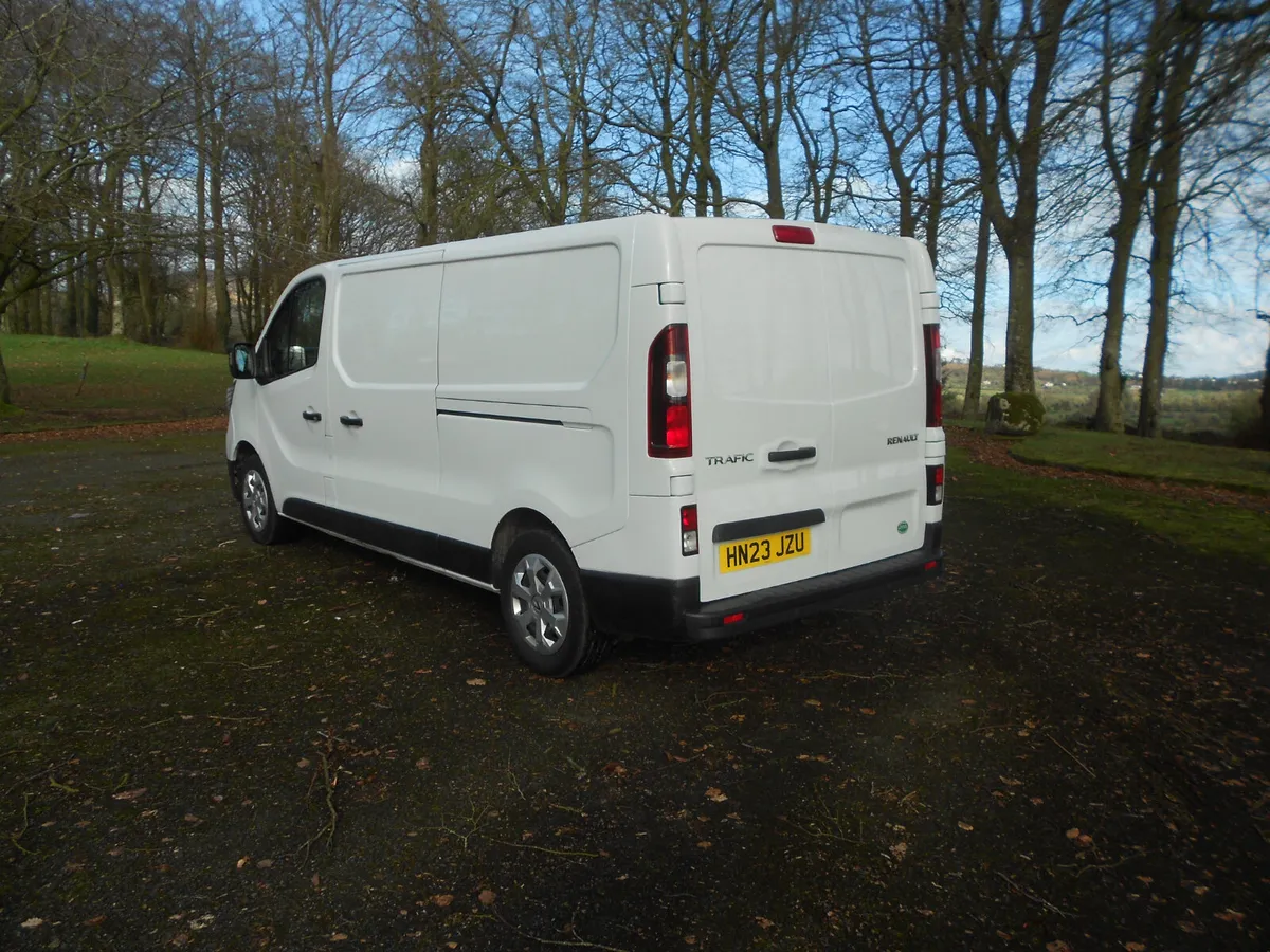 Renault Trafic 2023 - Image 4