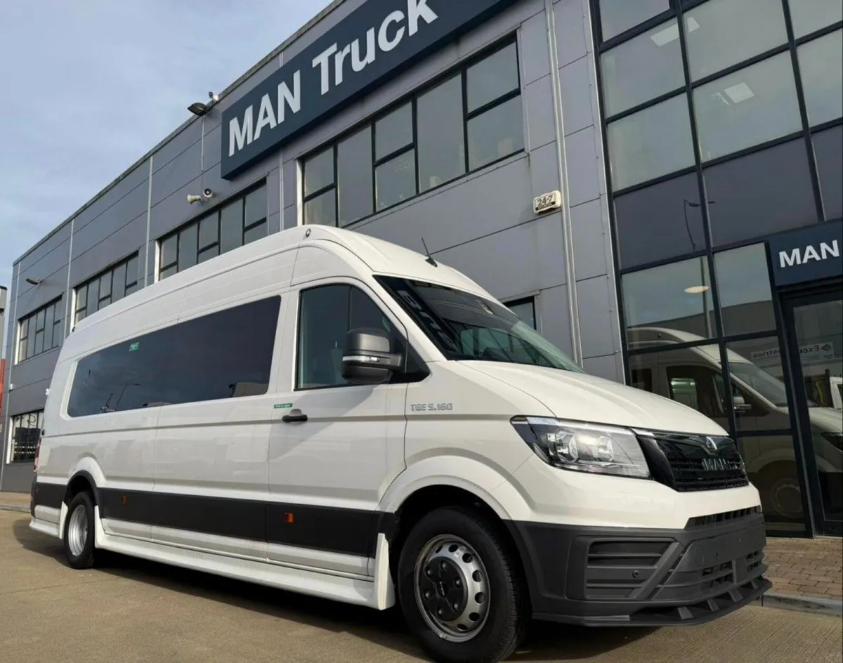 MAN TGE Minibus - 18 Seater - Image 3