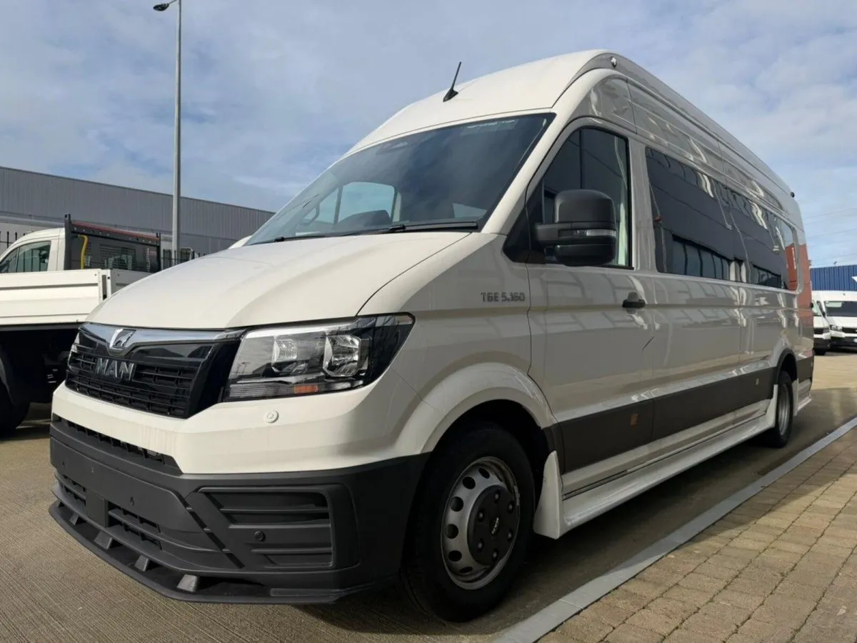 MAN TGE Minibus - 18 Seater - Image 1