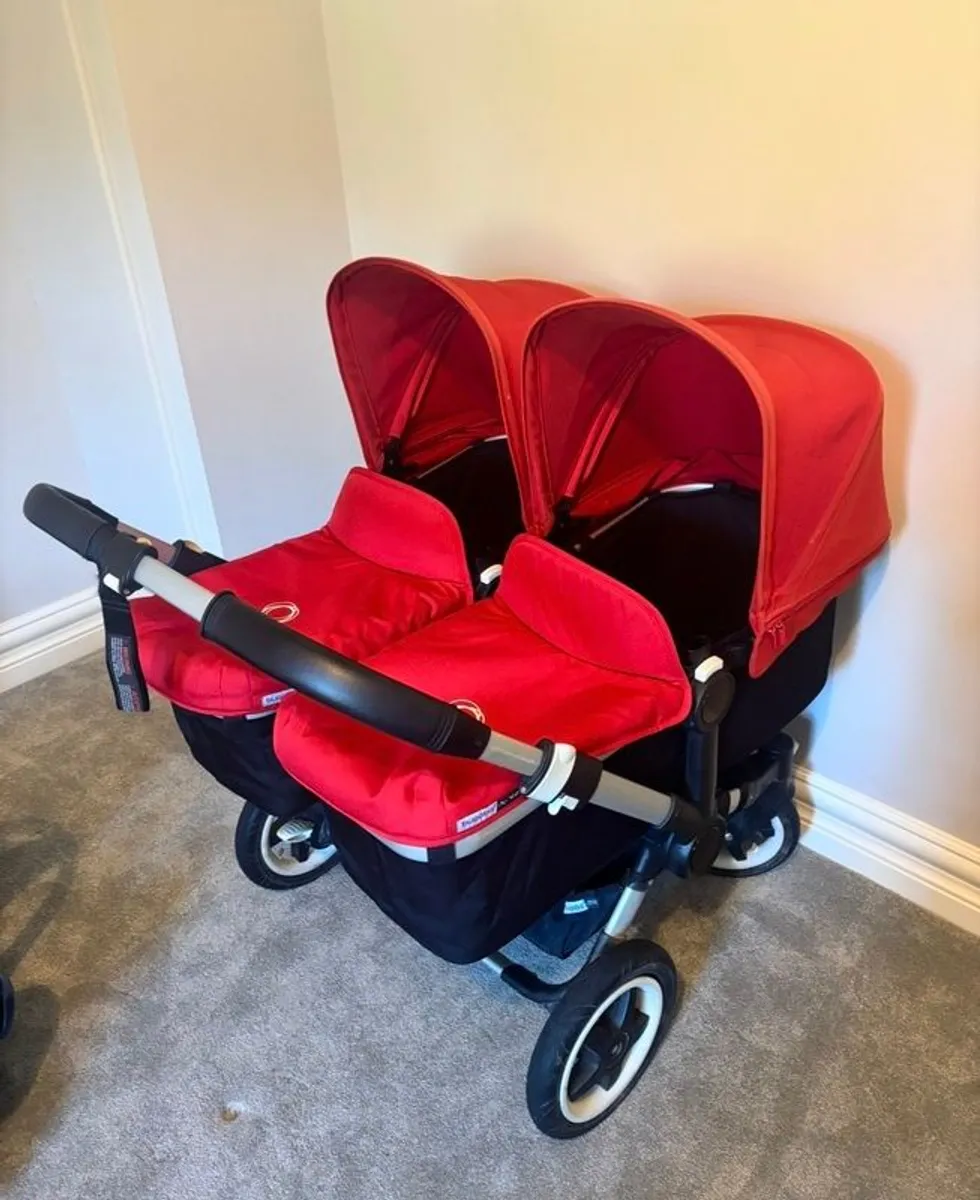 Bugaboo  Donkey Twin Buggy with car seats - Image 1