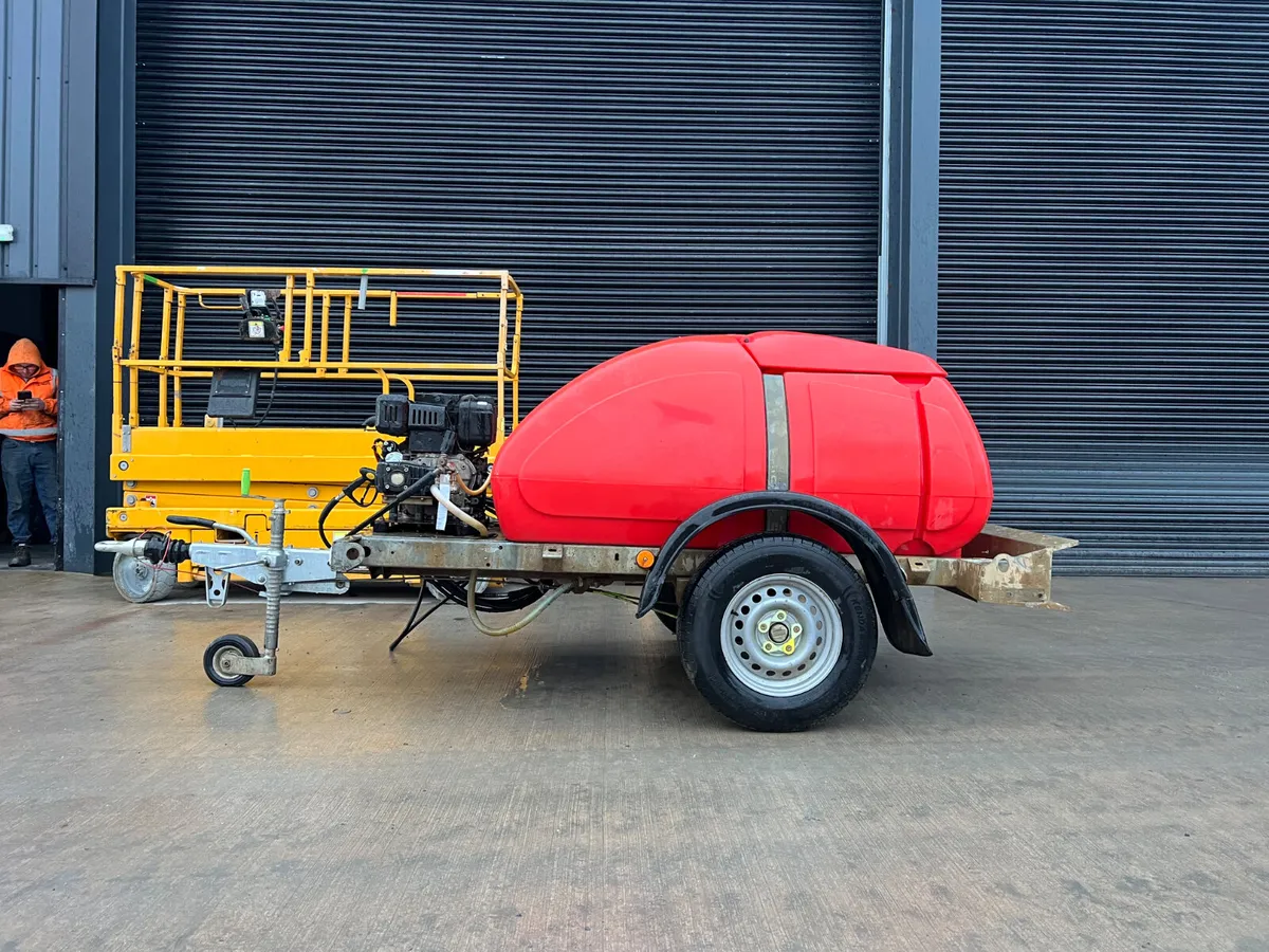 Power Washer Bowser Western Year 2017 - Image 1