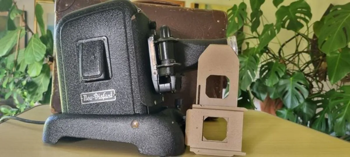 Vintage Neo-Diafant projector - Image 4