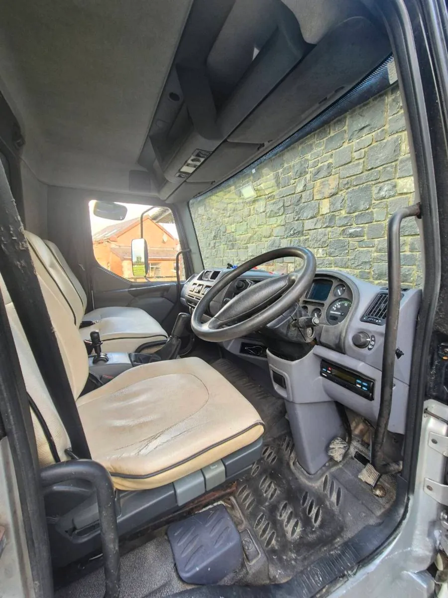 HORSE LORRY DAF LF 7.5T - Image 4