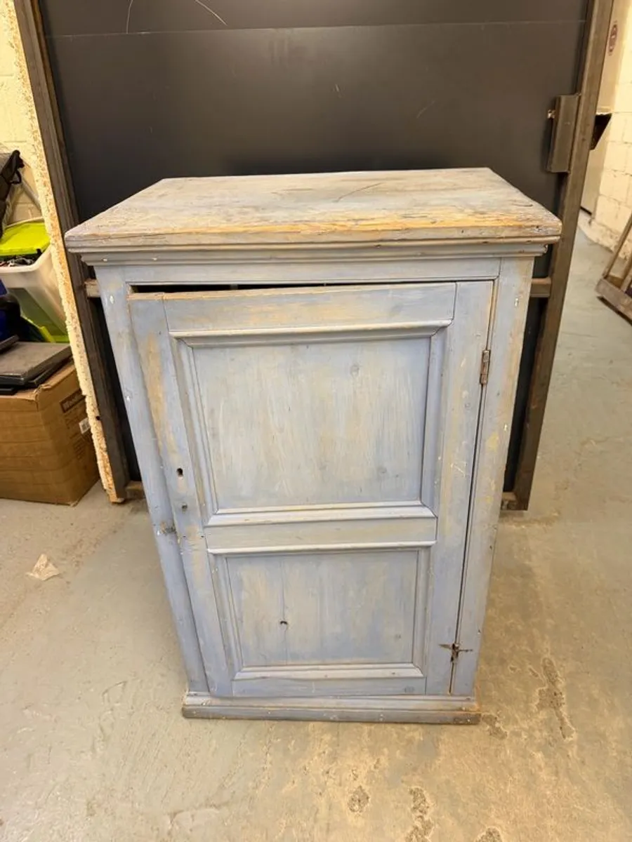Pine Chest - Image 1