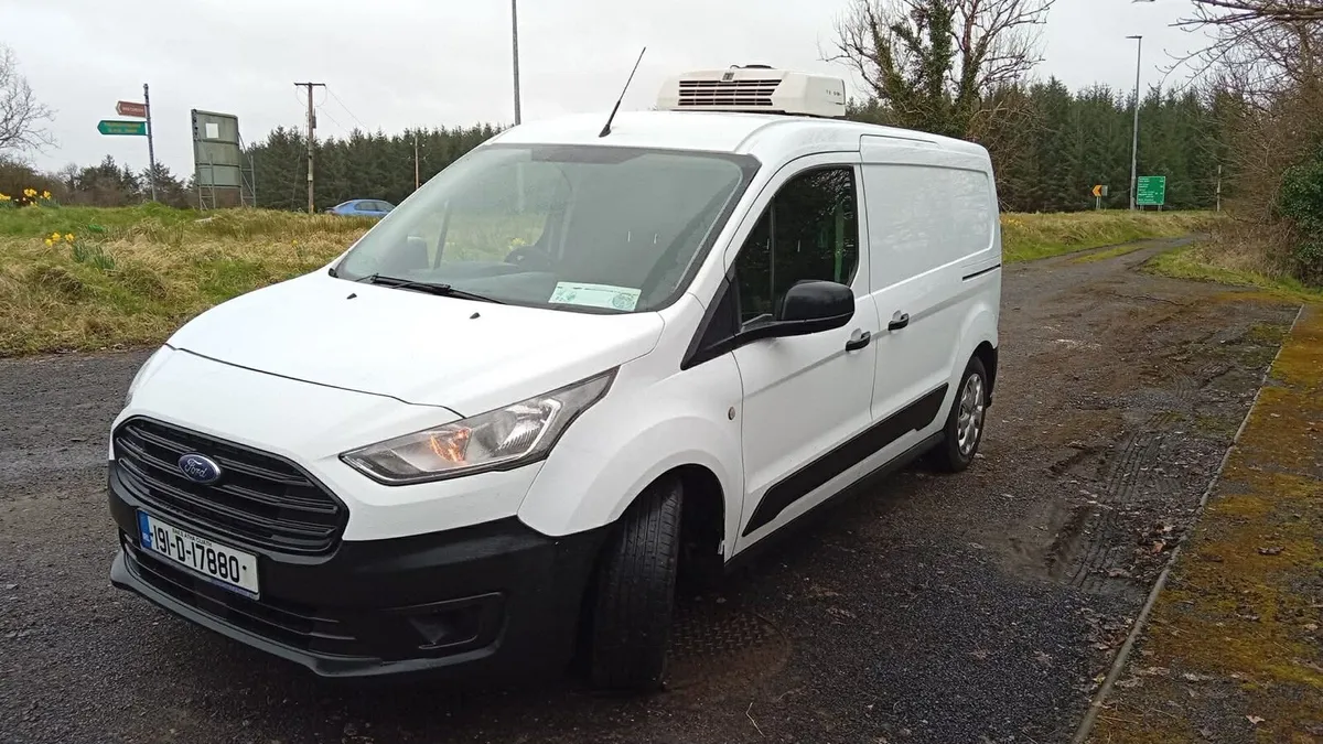 191 TRANSIT CONNECT Fridge Van NEW SHAPE - Image 3