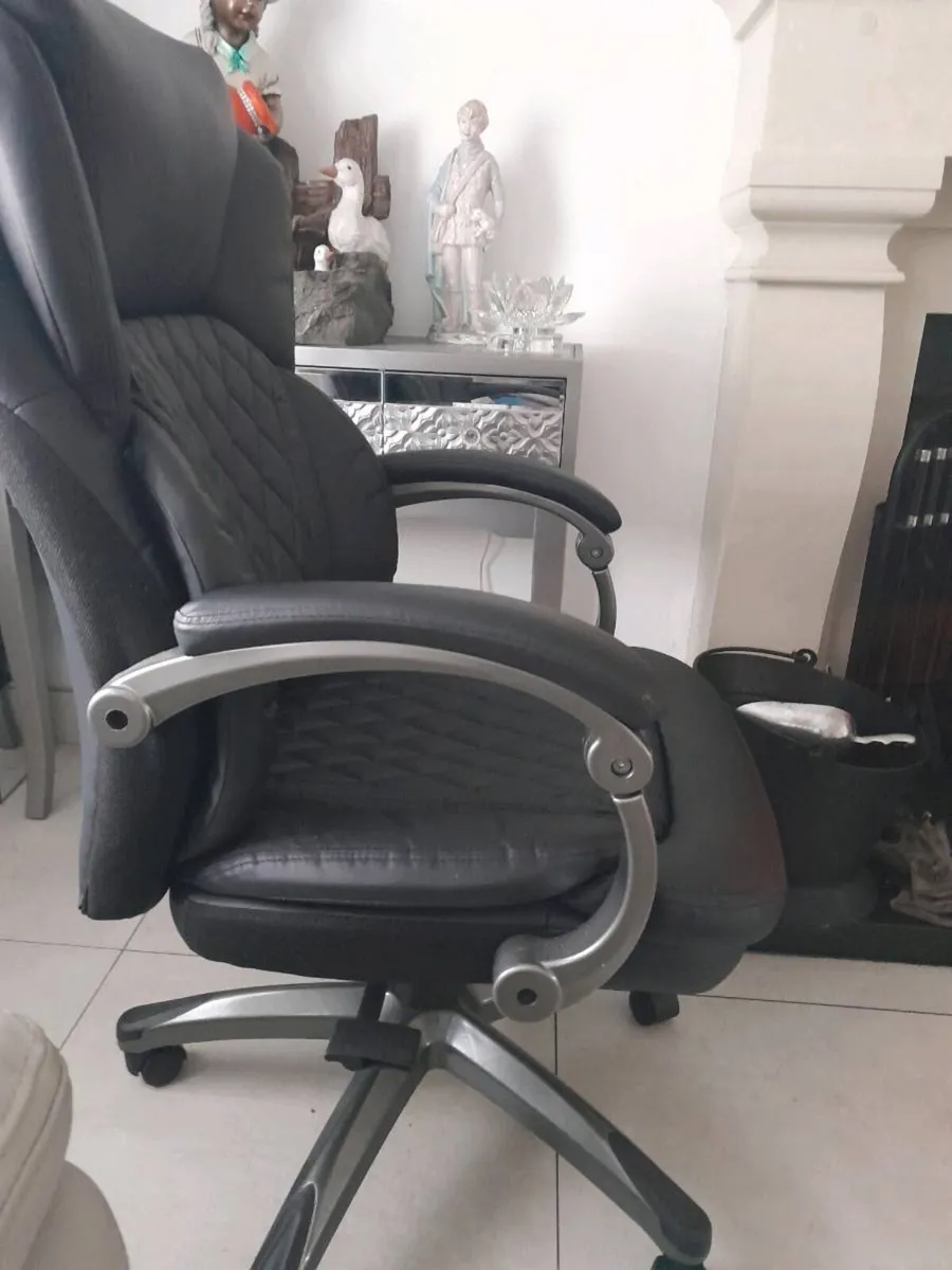 Black leather recliner  chair - Image 2