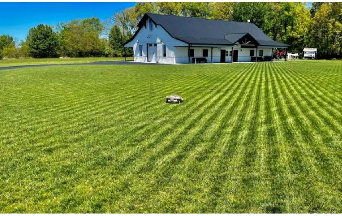 Husqvarna robotic mowers - Image 4