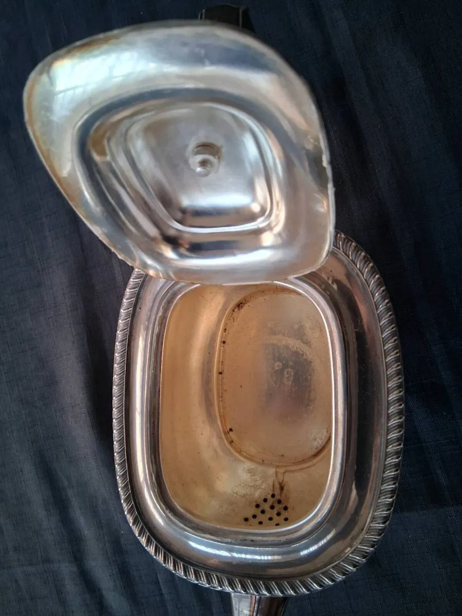 Silver Plated Edwardian Style Teapot - Image 2