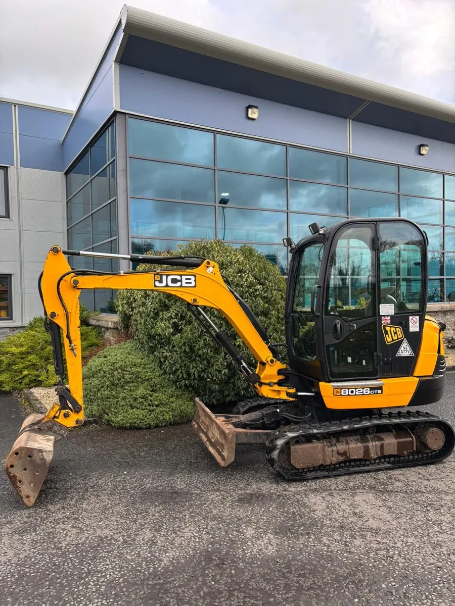 JCB 8030 2018 - Image 4