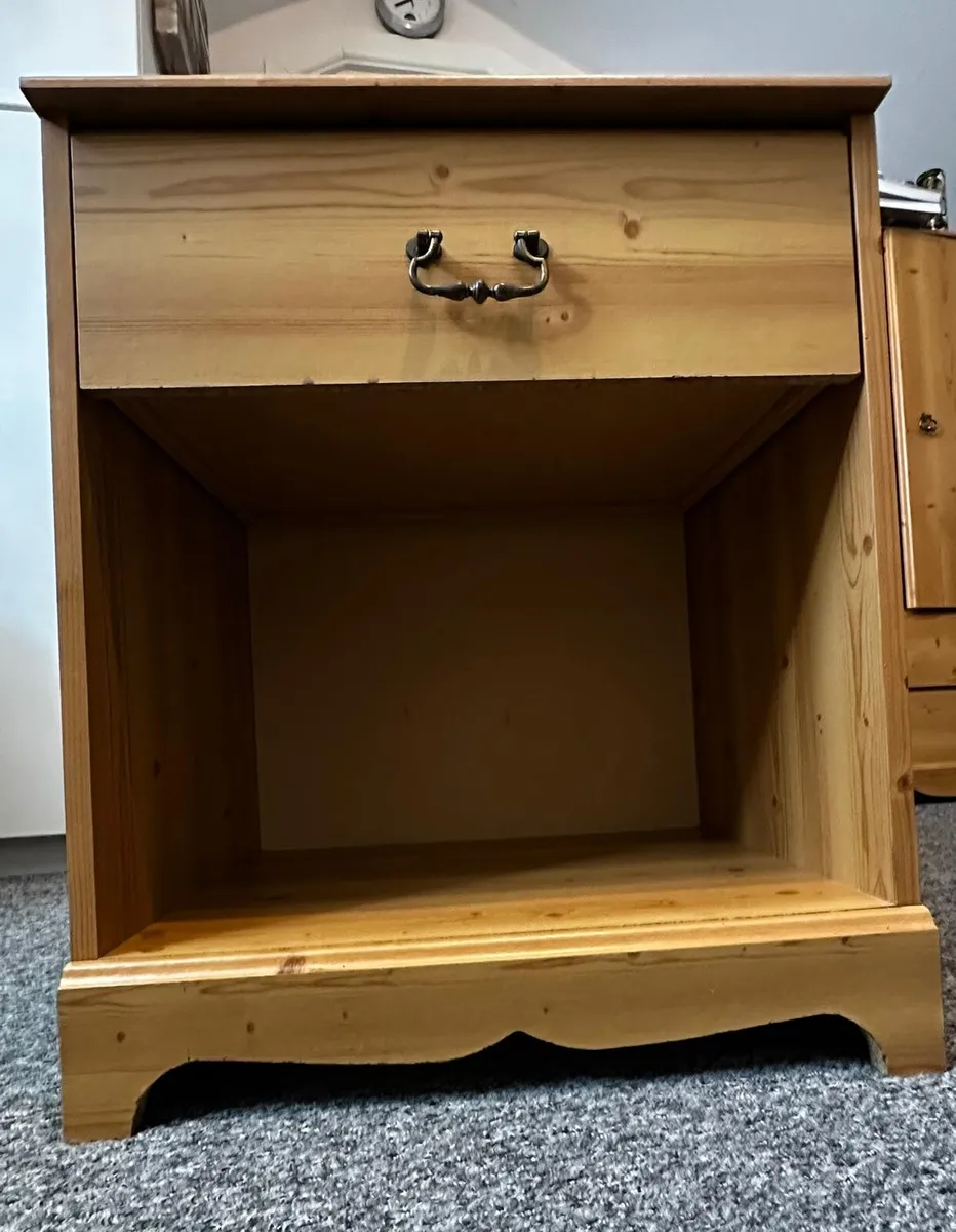 Bedside locker - Image 3