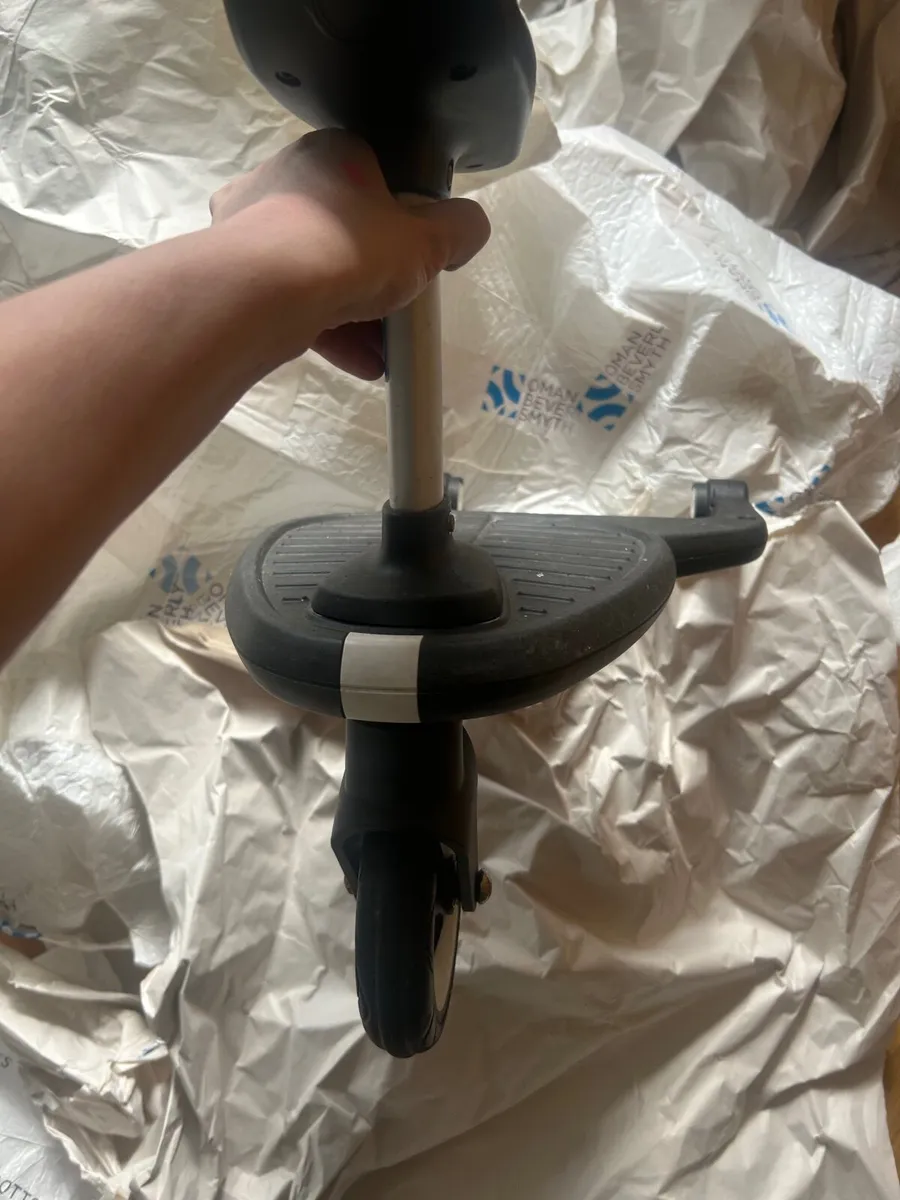 Bugaboo buggy board - Image 1