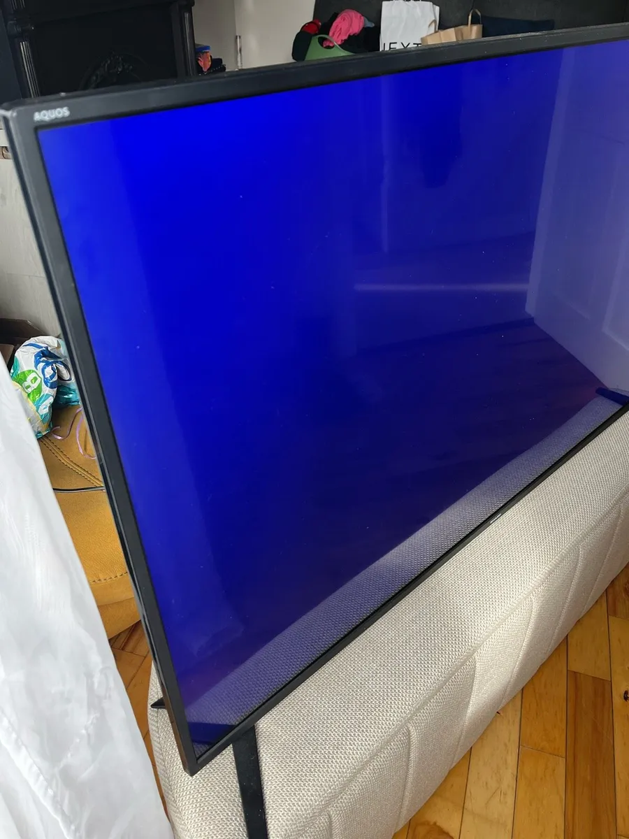 50” TV Sharp Aquos - Image 2