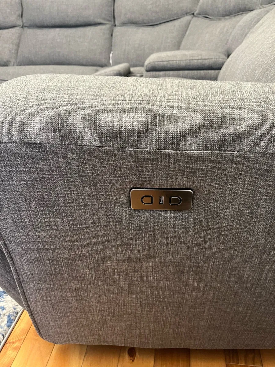 Reclinable L Vouch - Image 3