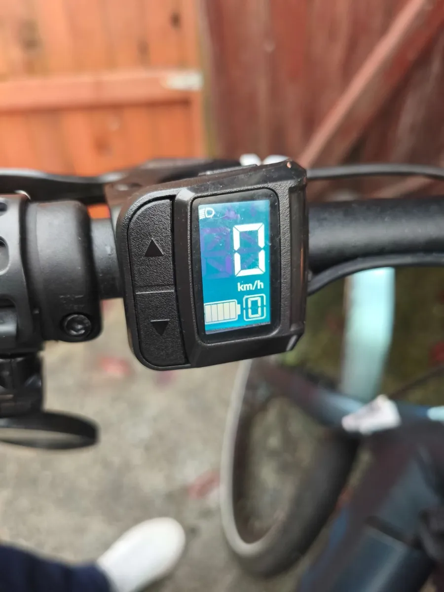 Electric bike - Image 2