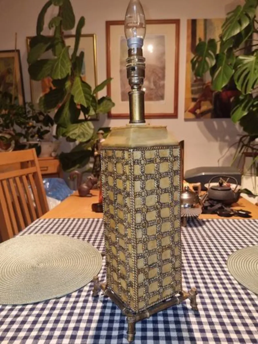 Vintage French Lamp - Image 4