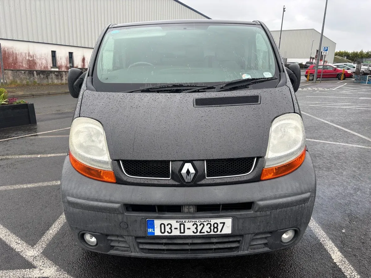 Renault Trafic - Image 2
