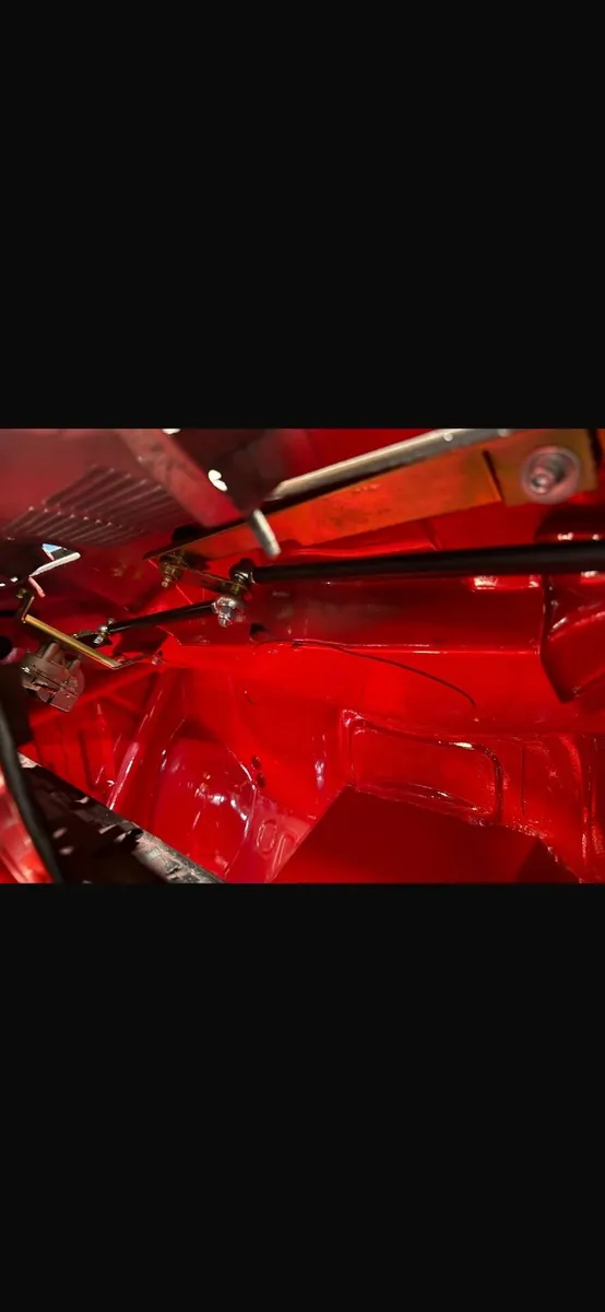 Ford escort rallycar - Image 2