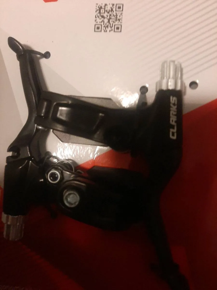 Clarks brake levers new - Image 3