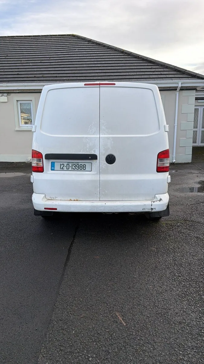 Volkswagen transporter - Image 4